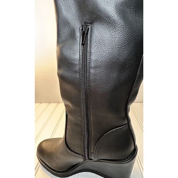 Zodiac Iggy Wedge Tall Boots Black Women's Size 7 NEW IN BOX - Picture 11 of 16